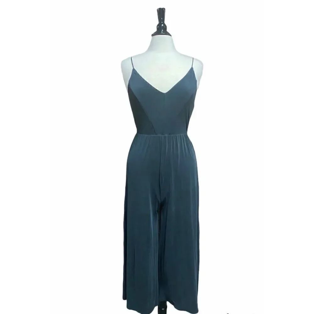Sienna Sky Black Spaghetti Strap Crop Jumpsuit Size Medium